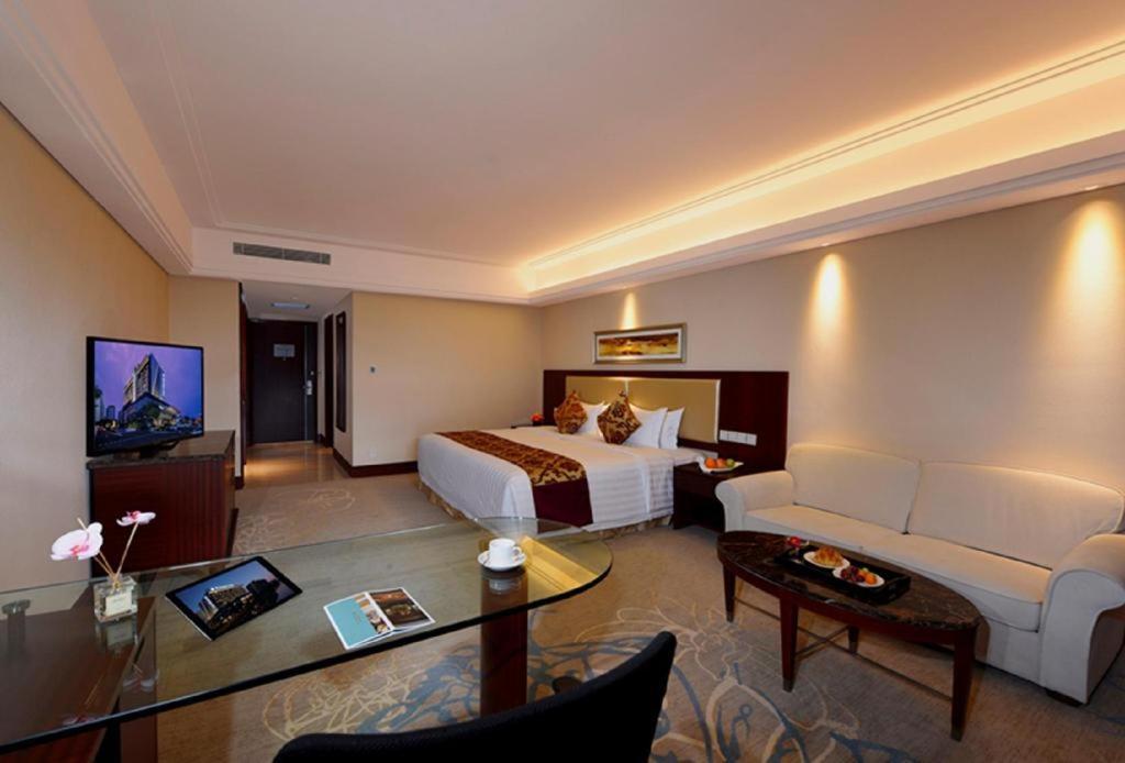 Shuguang International Hotel Kunshan Kunshan  Eksteriør billede
