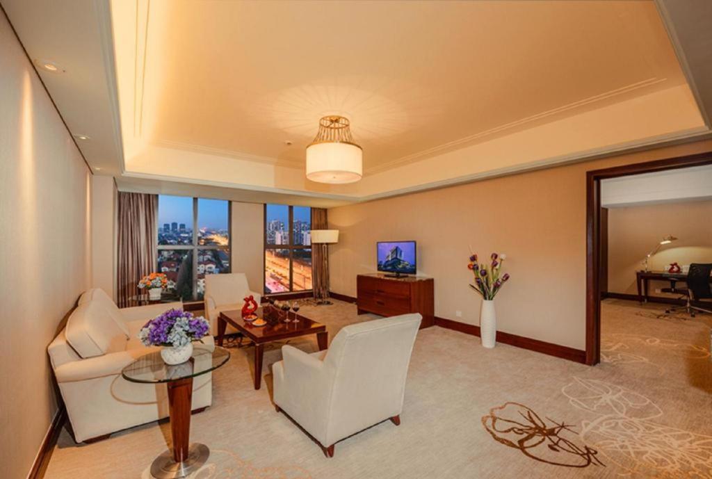 Shuguang International Hotel Kunshan Kunshan  Eksteriør billede