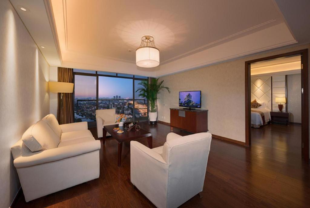 Shuguang International Hotel Kunshan Kunshan  Eksteriør billede